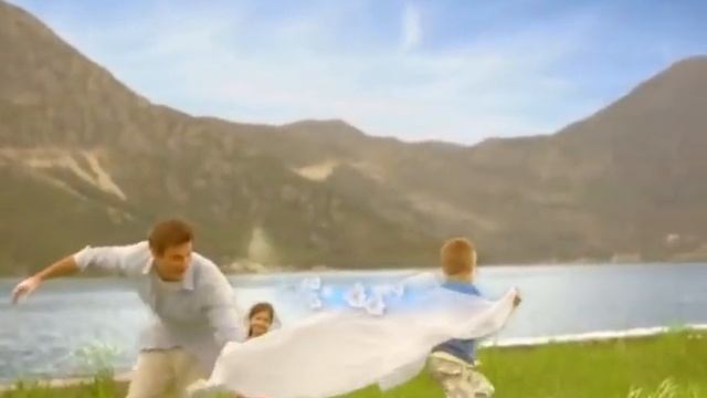 Vernel: стойкий свежий аромат покрывала на природе смотреть онлайн