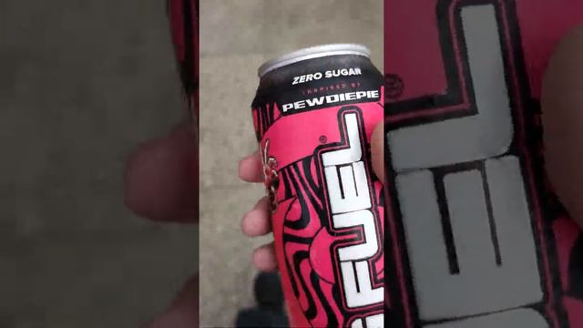PewDiePie g fuel! смотреть онлайн