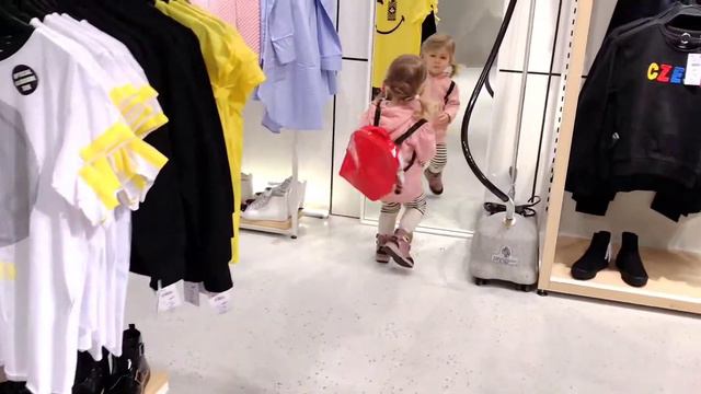 Kids shopping at Reserved. Куртка и ботинки на ребенка по супер цене! смотреть онлайн