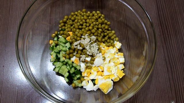 Салат за 5 Минут! С Зеленым горошком! смотреть онлайн