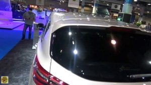 2019 Ford S-Max Vignale 4x4 2.0 190 - Exterior and Interior - Auto Zürich Car Show 2019