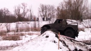 Этот ГАЗ-69 Вездеход на ФБелах с мотором Mercedes едет везде!