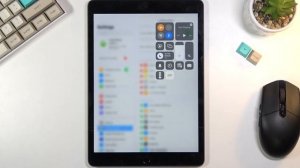 How to Enable Power Saving Mode on iPad 2021 - Turn On Low Power Mode