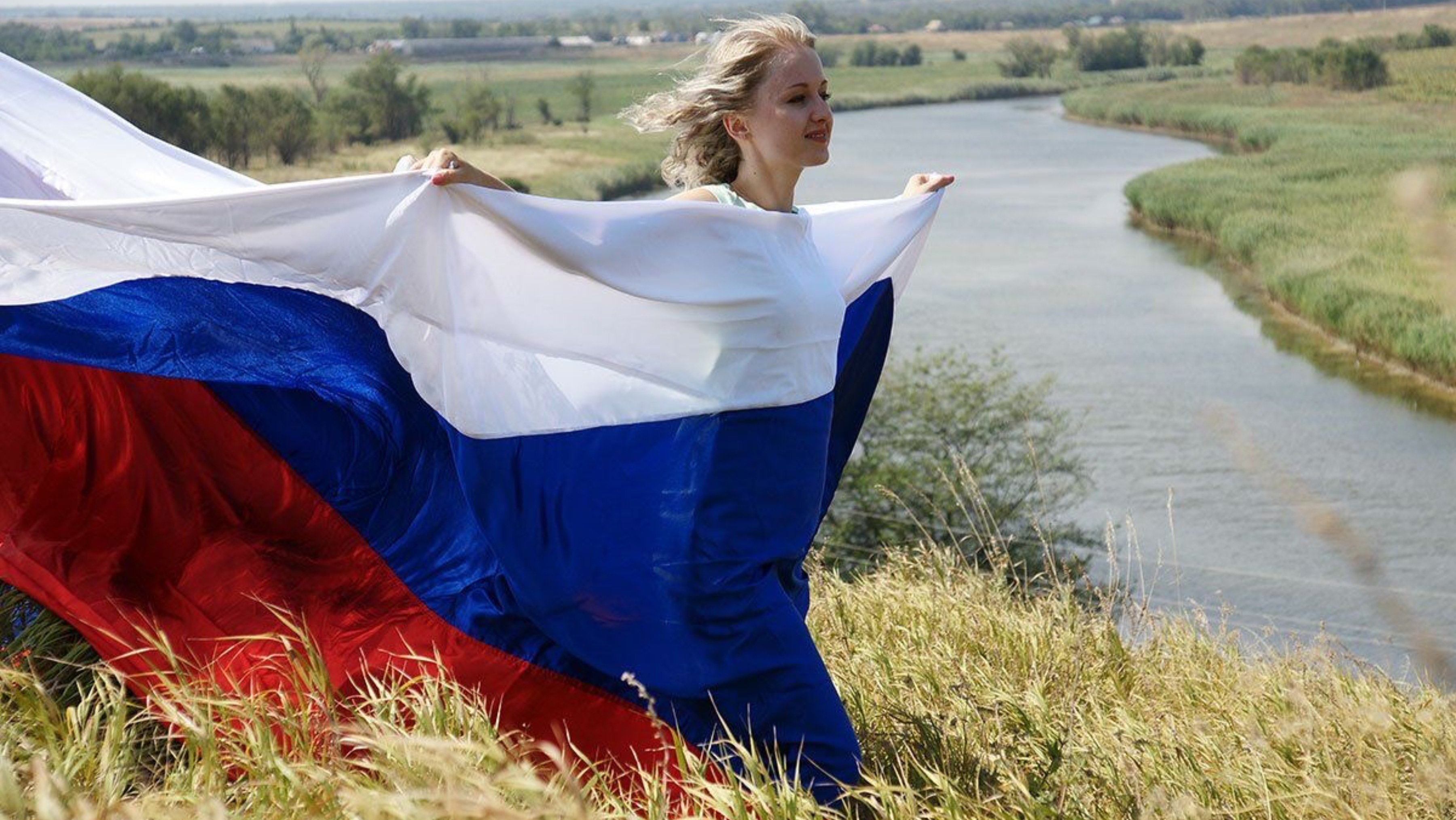 «Моя Россия» 
Слова Рената Мартынова 
Музыка Олег Андреев