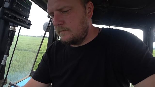 Вносим фунгицид на пшеницу. Работаю первый раз на опрыскивателе. смотреть онлайн