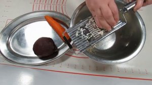 Салат из свеклы с копчёной курицей Beet salad with smoked chicken