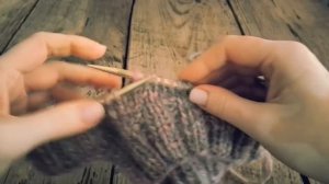 Манишка спицами. Не реглан. Укороченные ряды. Бесшовная. МК.