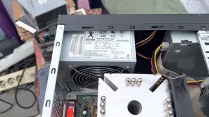 БАРАХОЛКА. БЛОШИНЫЙ РЫНОК САЛТЫКОВКА. ИЩЕМ ИНТЕРЕСНОЕ.