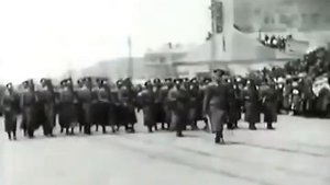 Парад белой армии 26 мая 1922 года во Владивостоке.