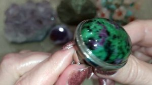 РУБИН, ЦОИЗИТ, АЗУРМАЛАХИТ В АВТОРСКОМ ИСПОЛНЕНИИ