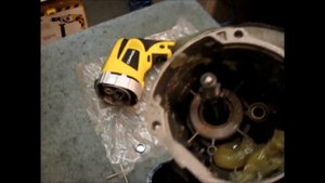 ЕСЛИ В ДРЕЛИ шум и скрежет,- КАК ПОМАЖЕШь ТАК ПОЕДЕШь