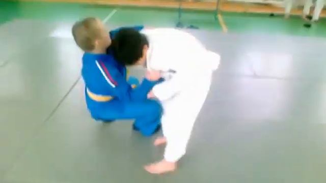 Секция дзюдо школа 806.avi смотреть онлайн