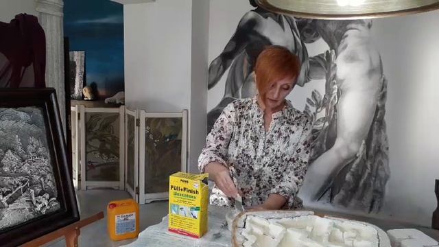 Барельеф в домашних условиях PUFAS логотип. Моделирование рельефа из шпаклевки.  3D Скульптура.
