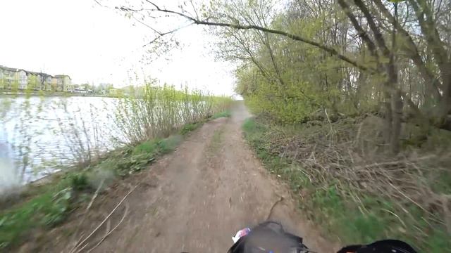 Открытие сезона в Дмитрове! Прохват на мотарде по бездорожью! смотреть онлайн