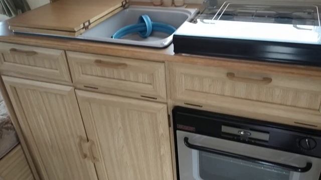 Обзор прицепа-дачи,каравана,автодома,трейлера,дома на колёсах Elddis Select Gold 1999 год огонёк смотреть онлайн