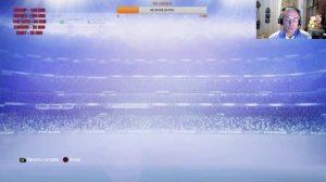 FIFA 19. Дед открывает паки.