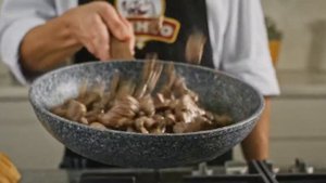 Жаркое по грузински с соусом Кинто