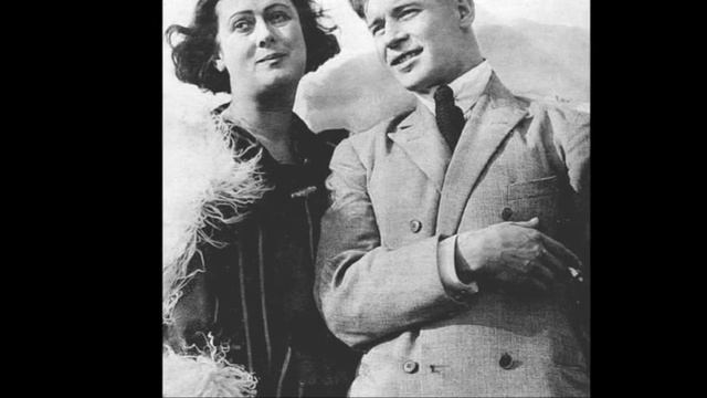 С.Есенин "Клён ты мой опавший..." - Tina Russian смотреть онлайн