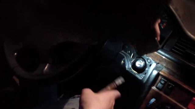 Mercedes w124 Заклинил замок зажигания/ Замена личинки смотреть онлайн