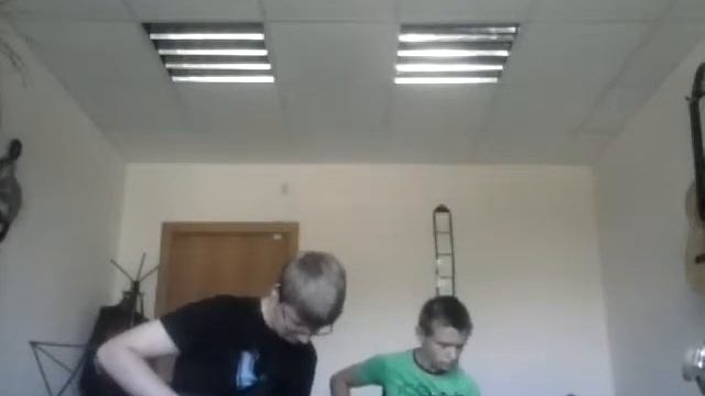 Heavy side Соло: Никита Глазунов Аккомпанемент: Олег Протасов смотреть онлайн