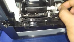 How to fix hp color laserjet cp1515n printer paper pickup problem