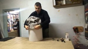 Как сделать круглый пуфик своими руками. Round pouf DIY #diy #мягкаямебель #пуфик #пуфики