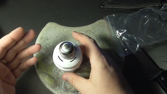 Универсальный датчик движения для лампы с цоколем Е27 . Распаковка, обзор и тест. смотреть онлайн