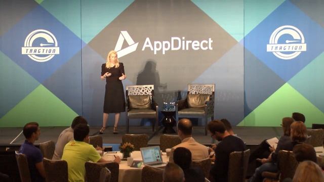 MongoDB CMO Meagen Eisenberg - How to Create a Modern Customer Experience смотреть онлайн