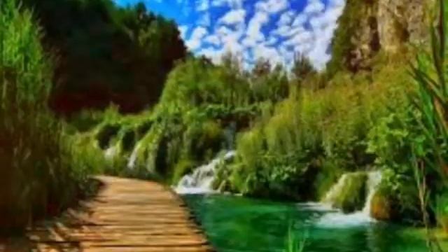 Я хочу помолиться за старенький дом красивый стих смотреть онлайн