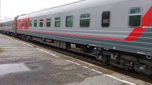 Эп1м-673 с Пассажирским поездом N120 сообщением Таганрог-Москва прибывает на станцию Таганрог 1