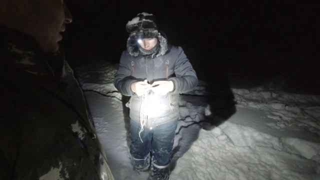 ЖИЗНЬ В ТАЙГЕ / ИЗБА У РЕКИ / КАК ЖЕ ХОРОШО В ДАЛИ ОТ ЦИВИЛИЗАЦИИ! РЫБАЛКА В ГЛУХОЗИМЬЕ. смотреть онлайн