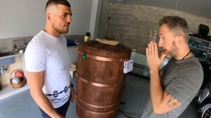 Презентация кедровой фитобочки РосКедр Оскару Кучере.