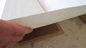Как красиво и ровно отрезать обои