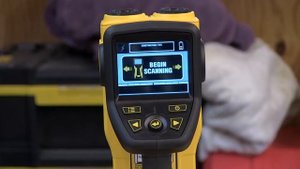 DeWALT DCT419 Wall Scanner
