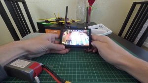 Первый взгляд на ФПВ Монитор - FX508 (FPV Monitor/5.8G/40CH/5 Inch/800x480/16:9/Diversity/HDMI/DVR)
