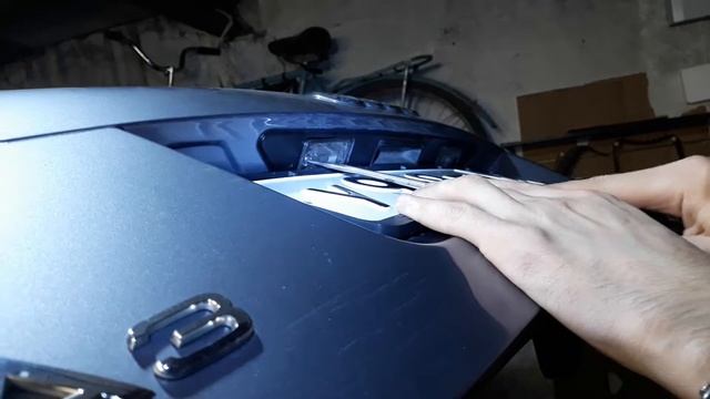 Подсветка номера.Вот так AUDI !Ну как так можно делать! смотреть онлайн