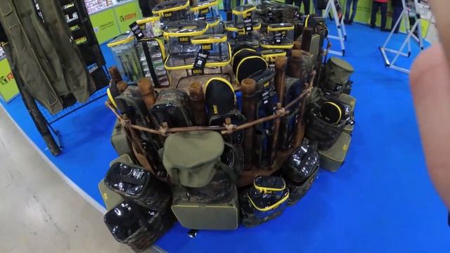 Прогулка по выставке Рыбалка Охота Туризм 2022 смотреть онлайн