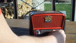 Маленький обзор KOLON RX-455 {работа радио и фонарика}