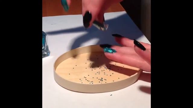 Turquoise Beetlejuice| Nail Art by bo0wa смотреть онлайн