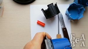 Лайфхак Как установить розетку в подрозетник, если они разные по размеру.