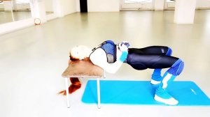 КАК КАЧАТЬ ЯГОДИЦЫ ДОМА! ??Женская пластика! ? ШОУ "ЧИКАГО"! ??♀️ (перезалив)