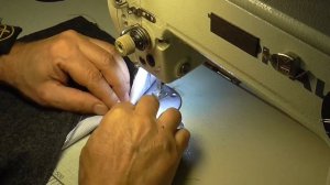 Задний карман брюк в рамку с клапаном