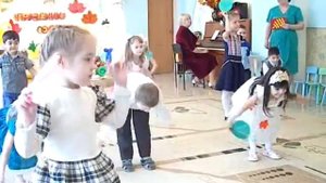 Танец разноцветная игра