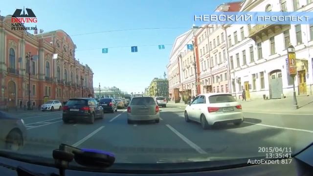 Переехал из Хабаровска в Санкт-Петербург. Не совсем доволен