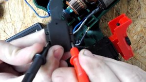 Дрель DWT SBM-500 VS Замена реверса