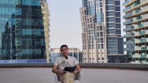 Как арендовать автомобиль в Дубае, какие документы нужны, как производится оплата?