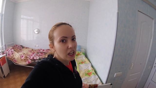 Меня увезли на скорой... Больницы Крыма как есть. Положили в больницу с... смотреть онлайн