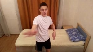 Как научиться делать двойное сальто за 5 минут!!!!