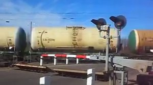 жд переезд ст.Петряевка (24.04.2011)