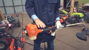 Как люди неправильно косят и ПОЧЕМУ НЕЛЬЗЯ перегружать инструмент? #бензокоса #бензоинструмент